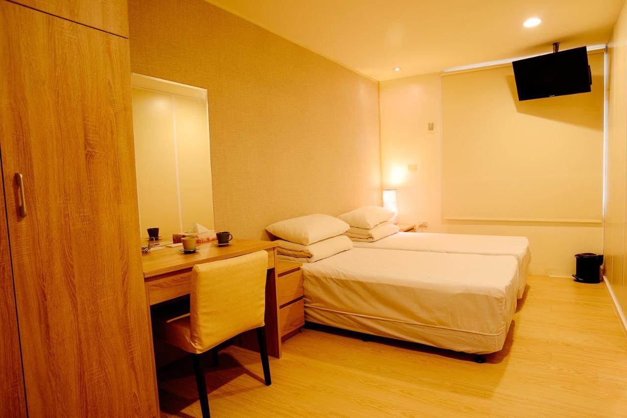 Chengching Lakefront Resort Kaohsiung Exterior photo